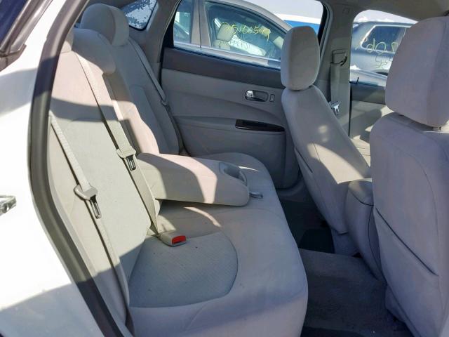 2G4WF582981347172 - 2008 BUICK ALLURE CX WHITE photo 6