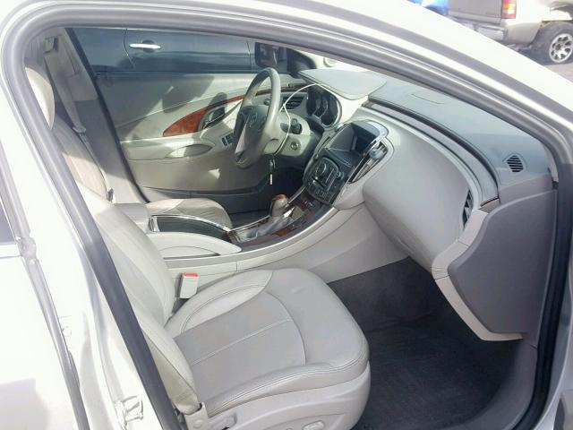 1G4GC5EG3AF181498 - 2010 BUICK LACROSSE C SILVER photo 5