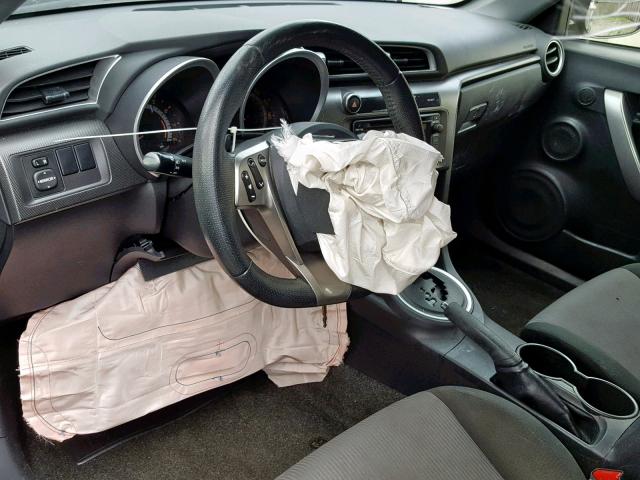 JTKJF5C70F3090386 - 2015 TOYOTA SCION TC 黑色 照片 9