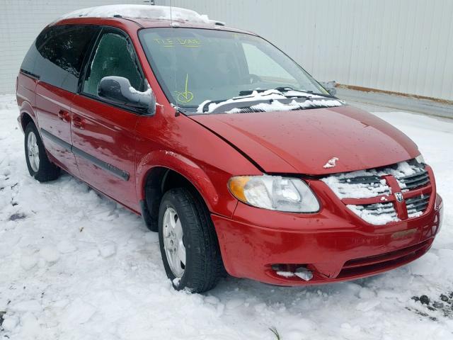 1D4GP45R35B155956 - 2005 DODGE CARAVAN SX RED photo 1