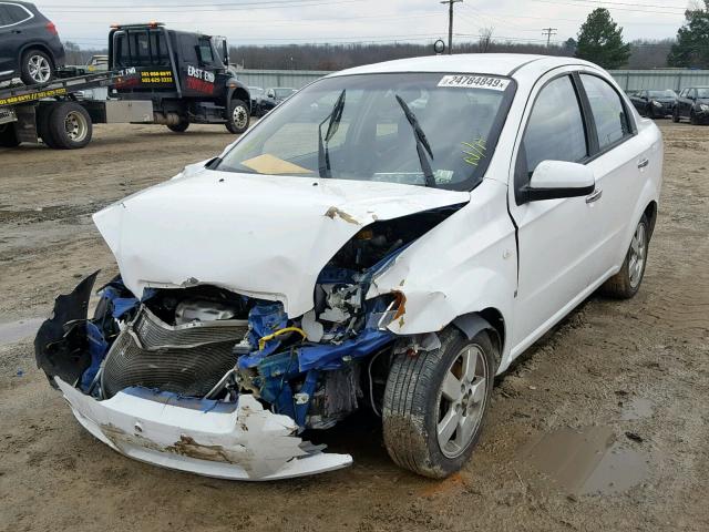 KL1TG566X8B258017 - 2008 CHEVROLET AVEO LT WHITE photo 2