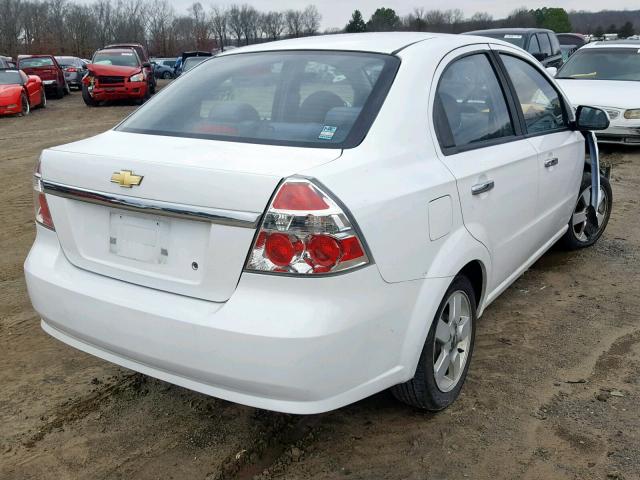 KL1TG566X8B258017 - 2008 CHEVROLET AVEO LT WHITE photo 4