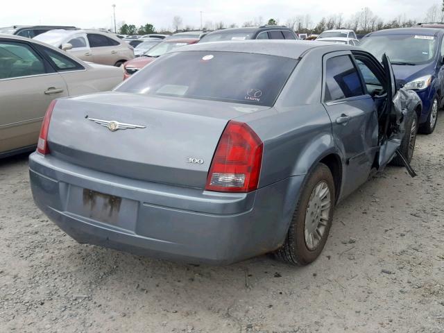 2C3KA43RX6H171192 - 2006 CHRYSLER 300 GRAY photo 4