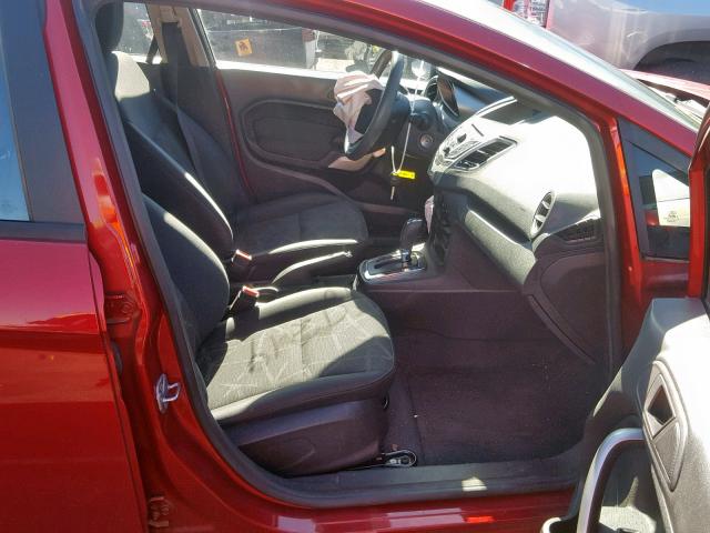 3FADP4BJ6BM223823 - 2011 FORD FIESTA SE RED photo 5