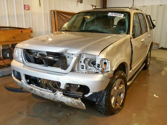 1FMDU75W44ZA13164 - 2004 FORD EXPLORER L SILVER photo 9