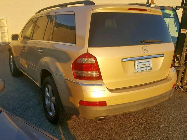 4JGBF71E87A179298 - 2007 MERCEDES-BENZ GL 450 4MA GOLD photo 3