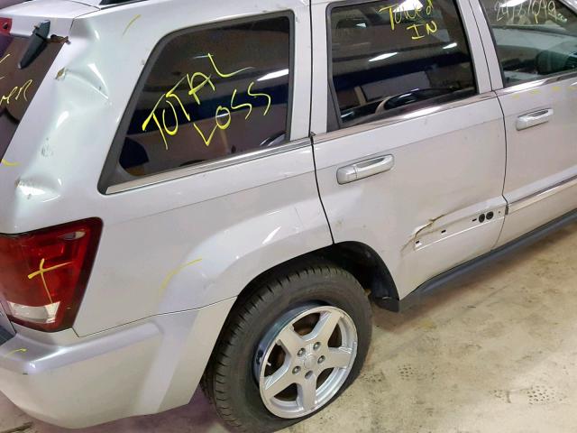 1J4HR58205C528438 - 2005 JEEP GRAND CHER GRAY photo 9