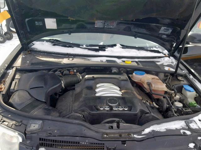 WVWRU63B65E081804 - 2005 VOLKSWAGEN PASSAT GLX 黑色 照片 7