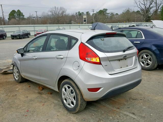 3FADP4EJ7DM223618 - 2013 FORD FIESTA SE SILVER photo 3