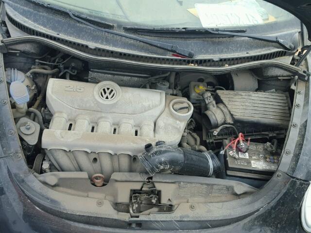 3VWPG3AG7AM016392 - 2010 VOLKSWAGEN NEW BEETLE Qara foto 7