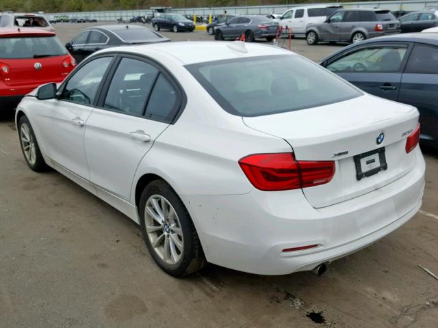 WBA8E5G31HNU44548 - 2017 BMW 320 XI WHITE photo 3