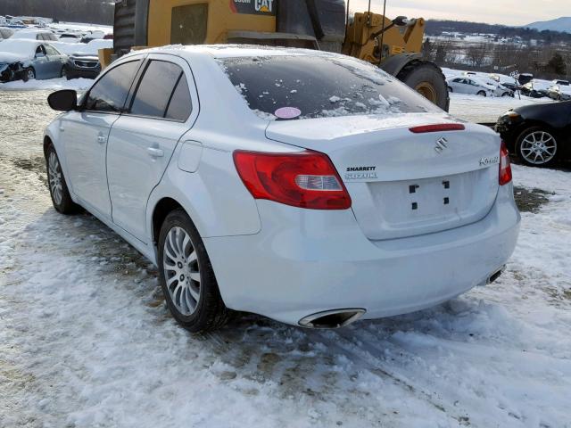 JS2RE9A31A6100960 - 2010 SUZUKI KIZASHI SE WHITE photo 3