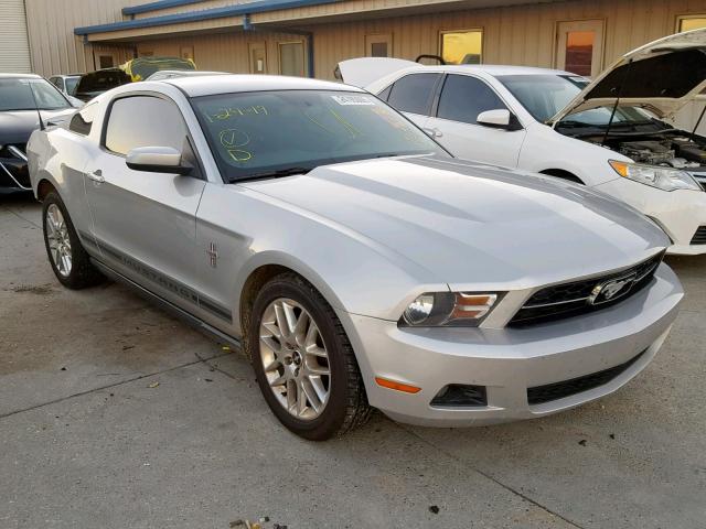 1ZVBP8AM6C5267149 - 2012 FORD MUSTANG 银色 照片 1