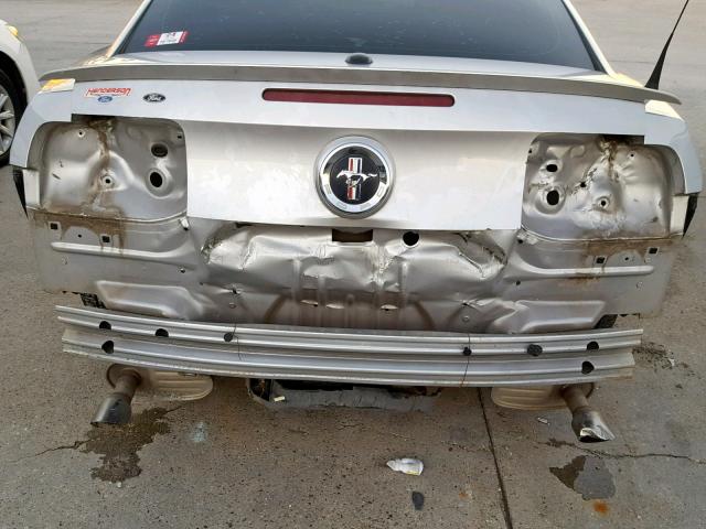 1ZVBP8AM6C5267149 - 2012 FORD MUSTANG 银色 照片 9