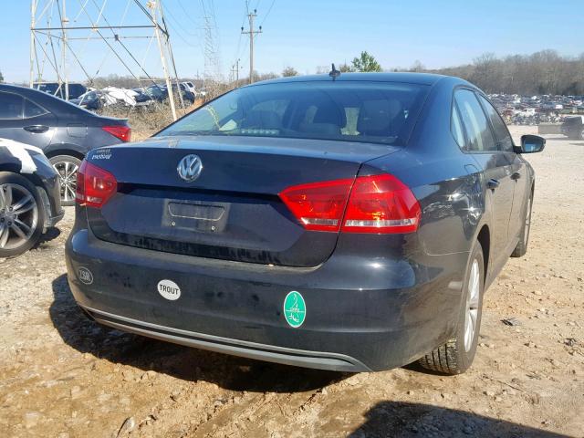 1VWAP7A38DC032505 - 2013 VOLKSWAGEN PASSAT S BLACK photo 4