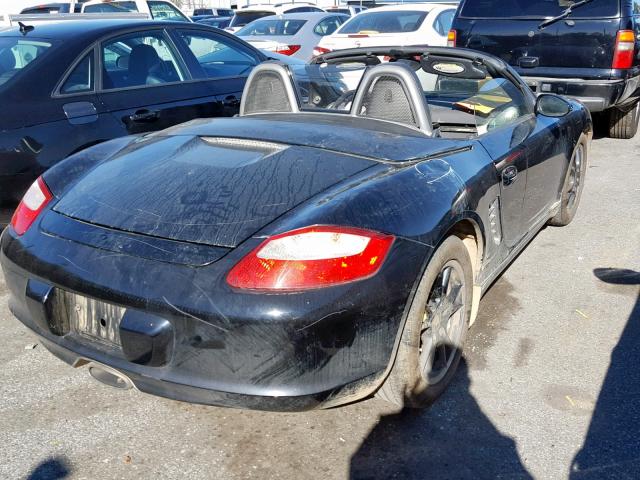 WP0CA29828U712089 - 2008 PORSCHE BOXSTER BLACK photo 4