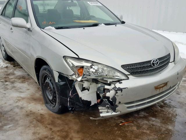 4T1BE32K94U897050 - 2004 TOYOTA CAMRY LE SILVER photo 9