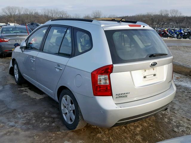 KNAFG526X77120973 - 2007 KIA RONDO LX SILVER photo 3