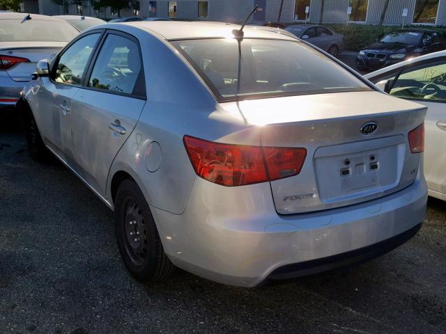 KNAFU4A28B5378298 - 2011 KIA FORTE EX SILVER photo 3