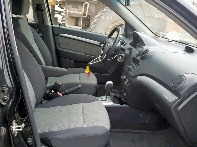 KL1TD6DE4AB127504 - 2010 CHEVROLET AVEO LS BLACK photo 5