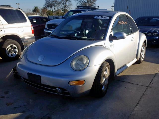 3VWCK21C12M444335 - 2002 VOLKSWAGEN NEW BEETLE GRAY photo 2