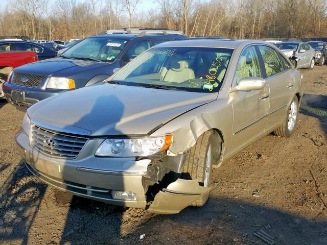 KMHFC46F48A320394 - 2008 HYUNDAI AZERA SE GOLD photo 2