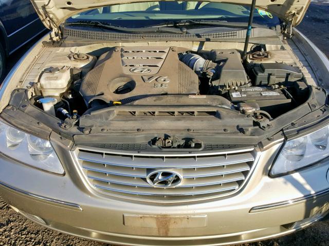 KMHFC46F48A320394 - 2008 HYUNDAI AZERA SE GOLD photo 7