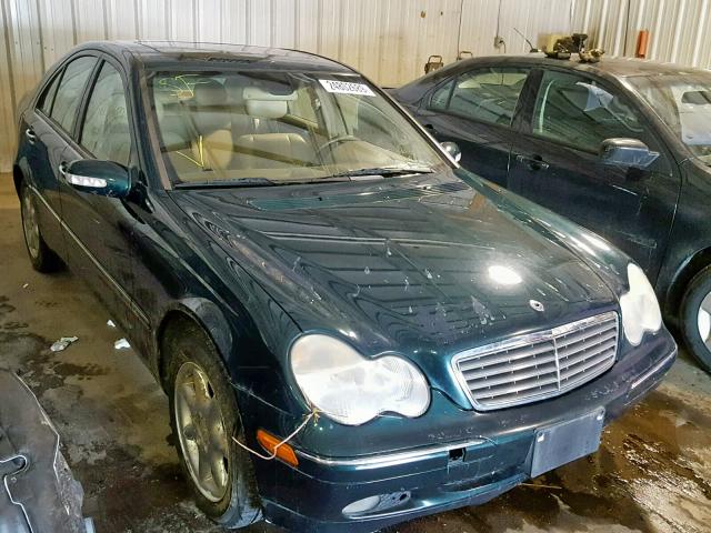 WDBRF61J72F229497 - 2002 MERCEDES-BENZ C 240 GREEN photo 1