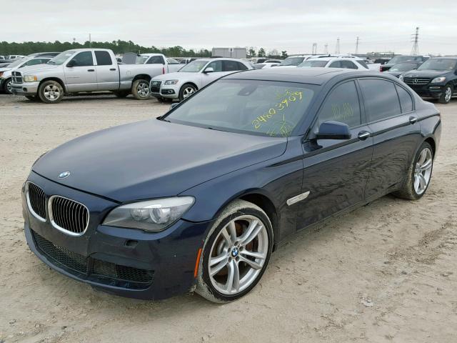 WBAKB8C5XCC963142 - 2012 BMW 750LI BLUE photo 2