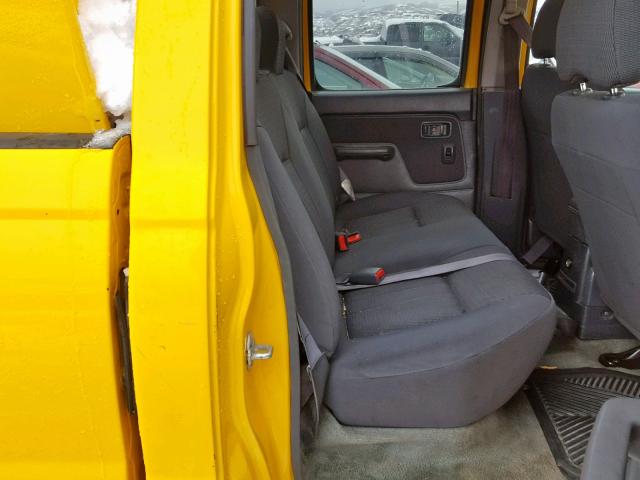 1N6MD29YX3C401517 - 2003 NISSAN FRONTIER C YELLOW photo 6