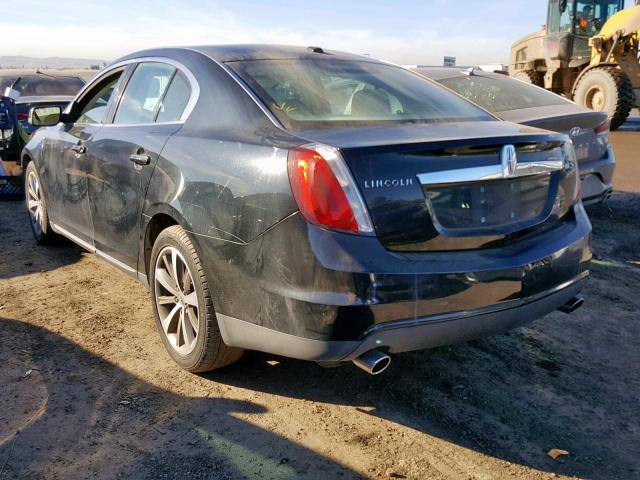 1LNHM93R09G607926 - 2009 LINCOLN MKS BLACK photo 3