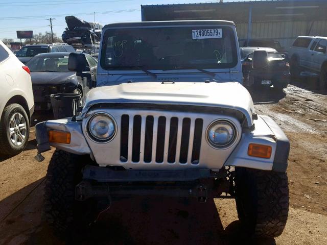 1J4FA69S03P358395 - 2003 JEEP WRANGLER / SILVER photo 9