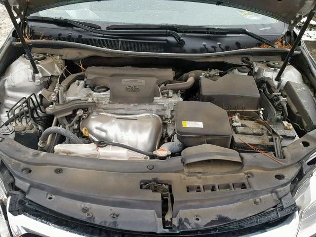 4T1BF1FK0GU562694 - 2016 TOYOTA CAMRY LE SILVER photo 7