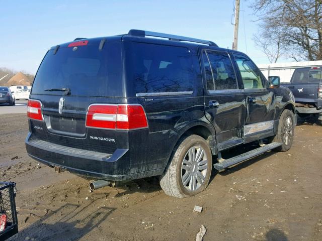 5LMFU27578LJ00952 - 2008 LINCOLN NAVIGATOR BLACK photo 4