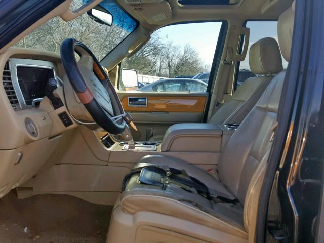 5LMFU27578LJ00952 - 2008 LINCOLN NAVIGATOR BLACK photo 5