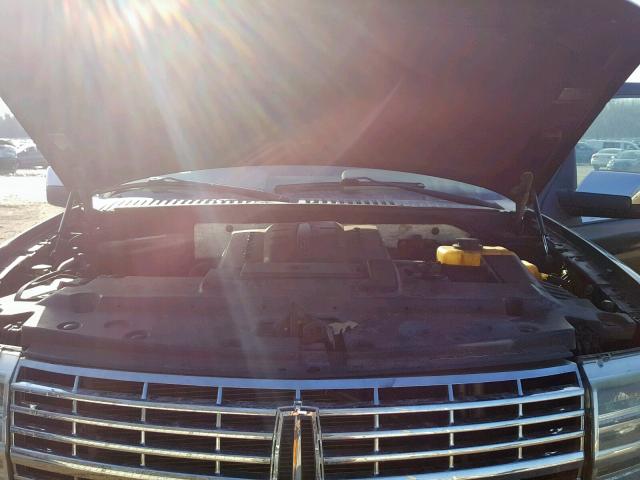 5LMFU27578LJ00952 - 2008 LINCOLN NAVIGATOR BLACK photo 7