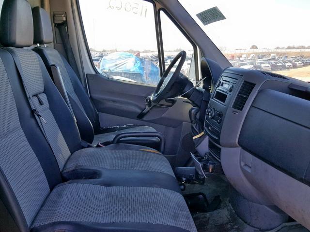 WDYPE845985240901 - 2008 FREIGHTLINER SPRINTER 2 WHITE photo 5