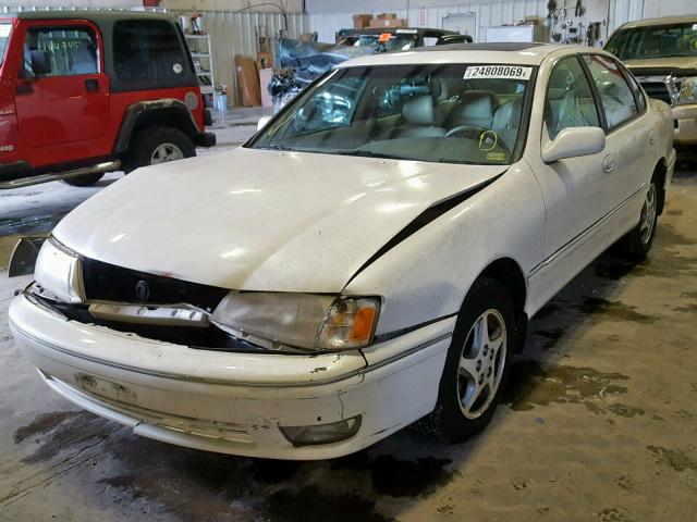 4T1BF18B5XU338284 - 1999 TOYOTA AVALON WHITE photo 2