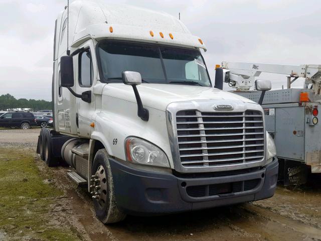 1FUJGLDR1CSBP9793 - 2012 FREIGHTLINER CASCADIA 1 WHITE photo 1