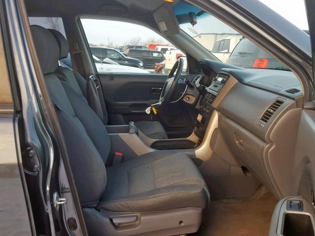 2HKYF18146H505930 - 2006 HONDA PILOT LX BLUE photo 5