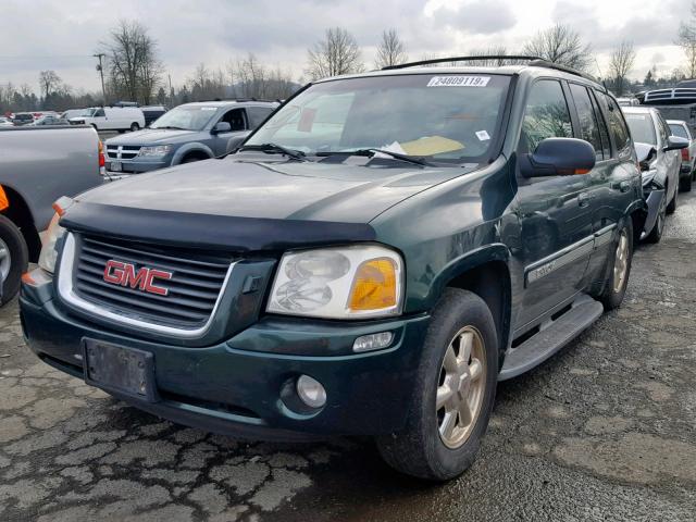 1GKDT13S122240021 - 2002 GMC ENVOY GREEN photo 2