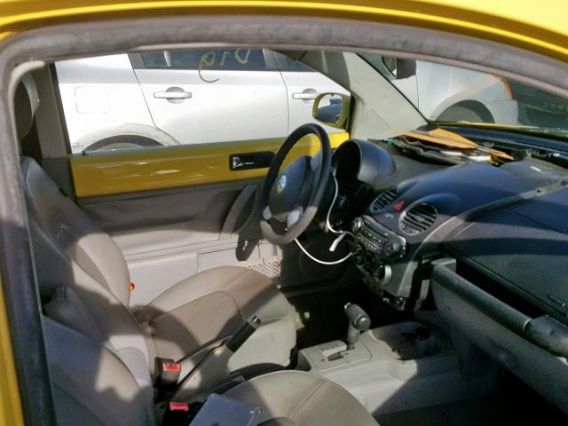 3VWPW31C77M506338 - 2007 VOLKSWAGEN NEW BEETLE Gelb Foto 5