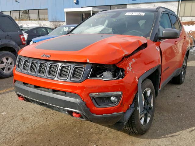 3C4NJDDB4JT373651 - 2018 JEEP COMPASS TR ORANGE photo 2