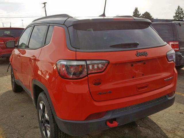 3C4NJDDB4JT373651 - 2018 JEEP COMPASS TR ORANGE photo 3