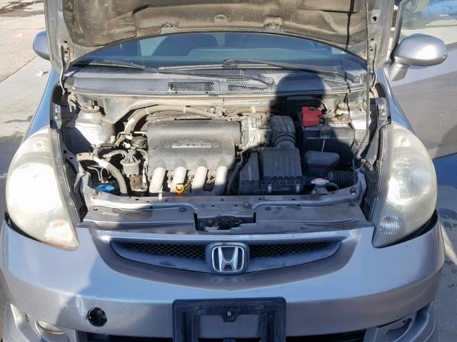 JHMGD38688S028916 - 2008 HONDA FIT SPORT SILVER photo 7