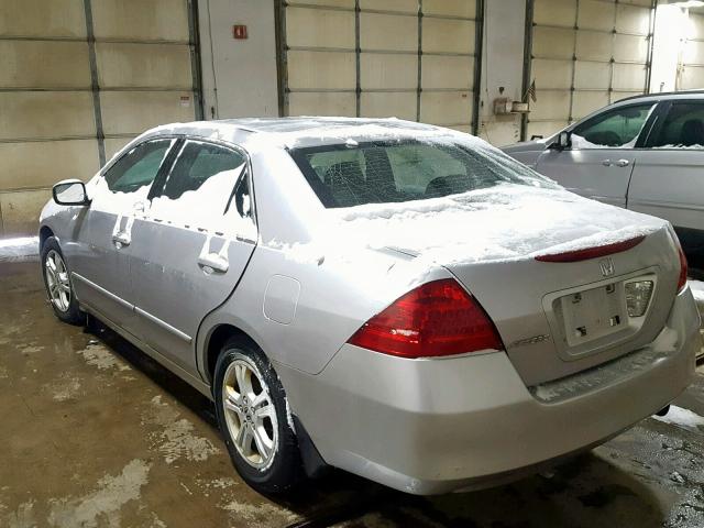 1HGCM56386A040105 - 2006 HONDA ACCORD SE SILVER photo 3