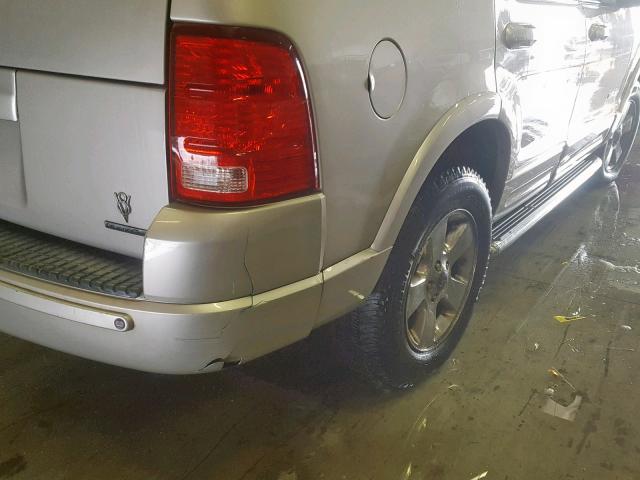 1FMDU75W44ZB05844 - 2004 FORD EXPLORER L SILVER photo 9