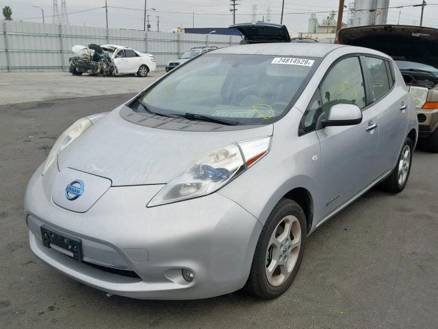 JN1AZ0CP4BT009713 - 2011 NISSAN LEAF SV SILVER photo 2