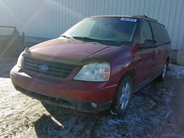 2FMZA57234BB30735 - 2004 FORD FREESTAR S RED photo 2