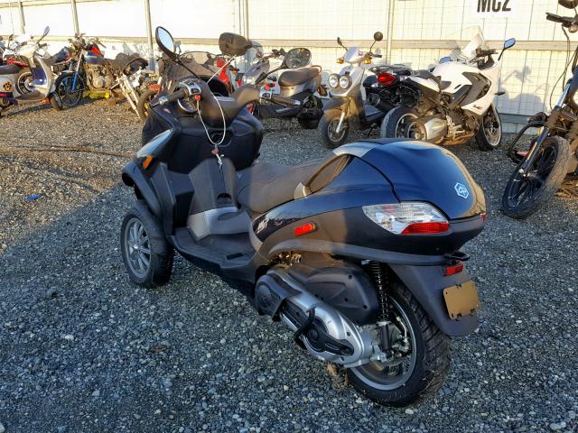 ZAPM590TX95000801 - 2009 PIAGGIO MP3 400 BLUE photo 3